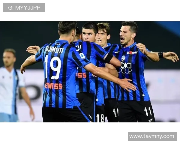 世界足球明星联队合影展现无与伦比的团结与激情瞬间